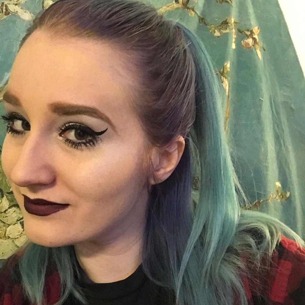 Meet your Posher, Lydia